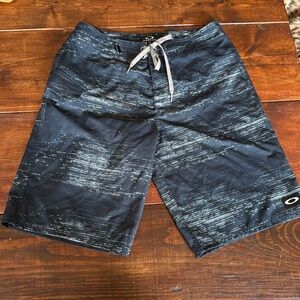 Oakley swim trunks board shorts Size 30